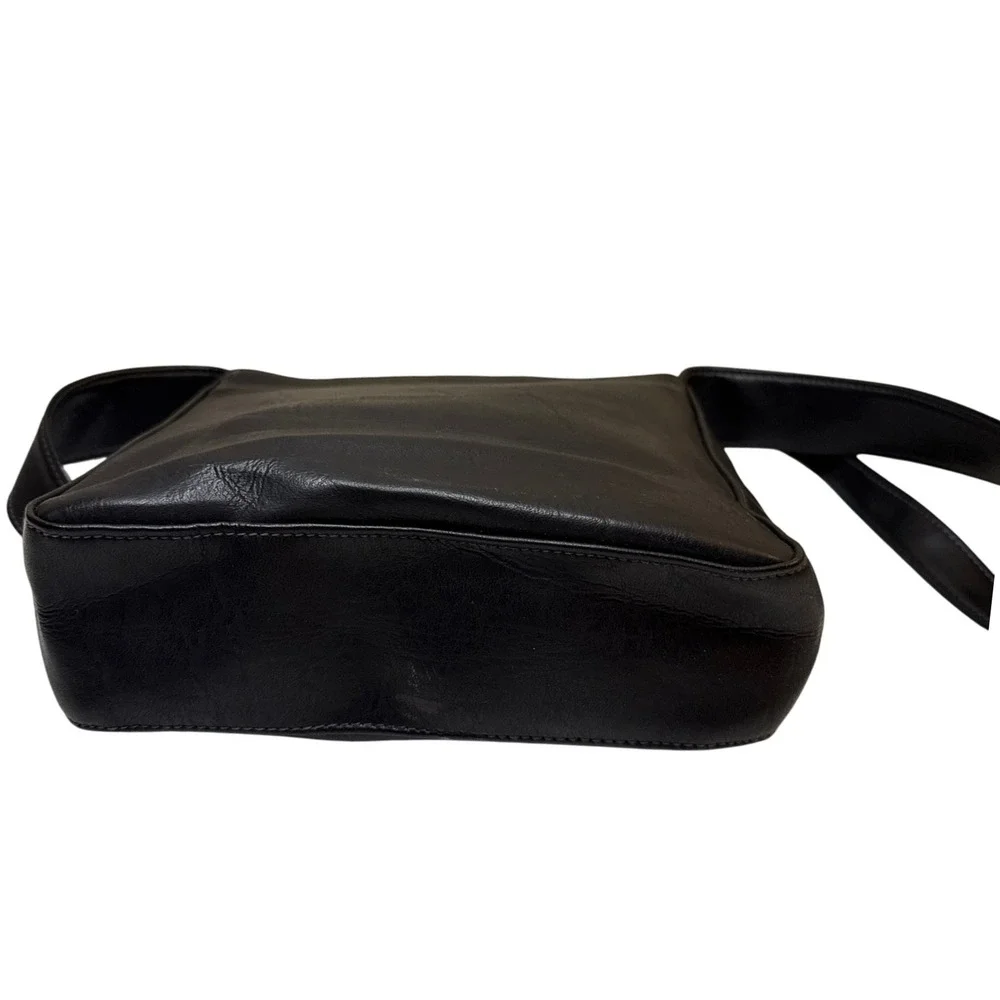 Giannini Black Faux Leather Crossbody Shoulder Bag‎ With Zipper Pocket - Picture 6 of 8